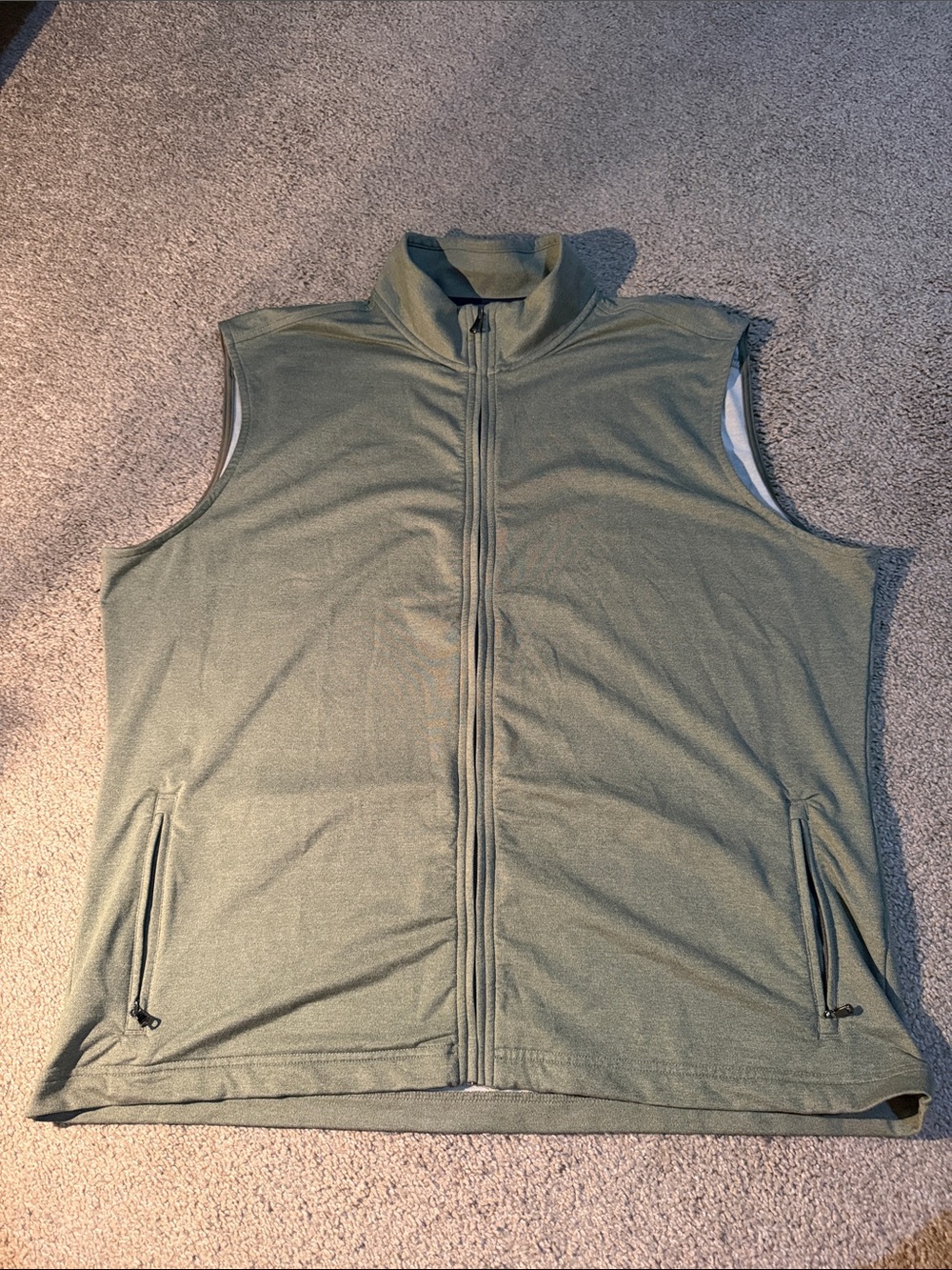 Daniel Cremieux Olive Green Sleeveless Full-Zip Vest